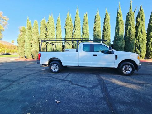 Used 2017 Ford F250 XL w/ Power Equipment Group RWD image 5