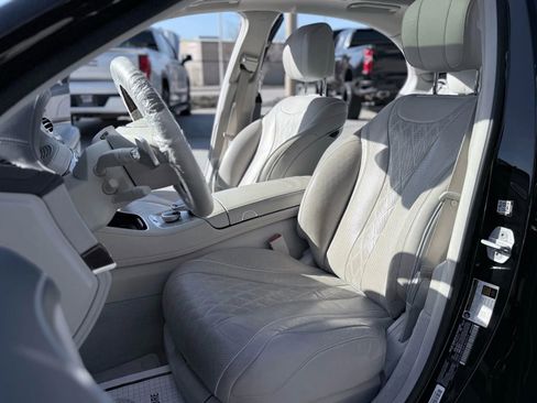 Used 2015 Mercedes-Benz S 550 Sedan image 20