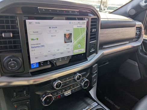 Used 2024 Ford F150 Lariat w/ FX4 Off-Road Package image 18