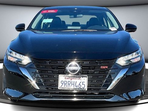 Certified 2025 Nissan Sentra SR w/ SR Premium Package image 2