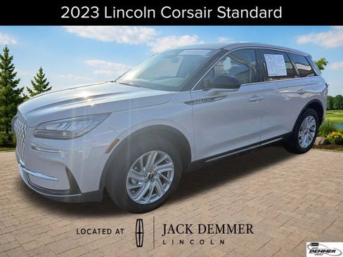 Certified 2023 Lincoln Corsair FWD image 1