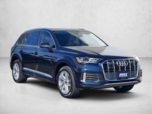 Used 2023 Audi Q7 2.0T Premium w/ Convenience Package AWD/4WD image 3