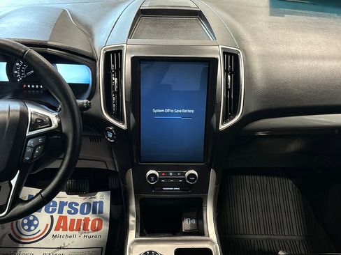Used 2024 Ford Edge SEL w/ Convenience Package image 30