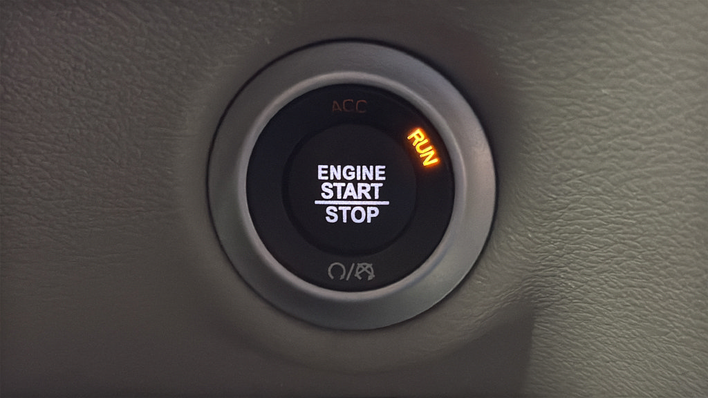 Used 2024 Chrysler Pacifica Touring-L FWD image 22