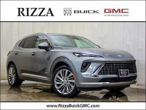 New 2026 Buick Envision Avenir image 1