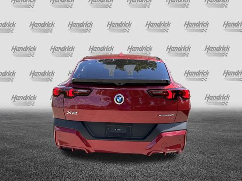 Used 2026 BMW X2 xDrive28i image 8