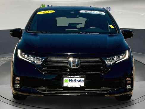 Used 2023 Honda Odyssey Sport image 2