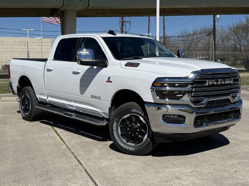 New 2025 RAM 2500 Laramie image 2