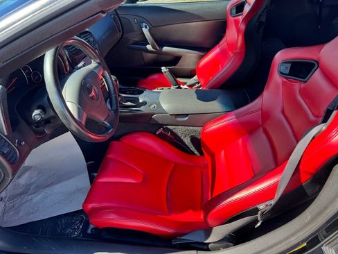 Used 2007 Chevrolet Corvette Coupe RWD image 11