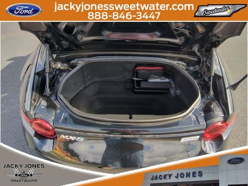 Used 2017 MAZDA MX-5 Miata RF Grand Touring image 20