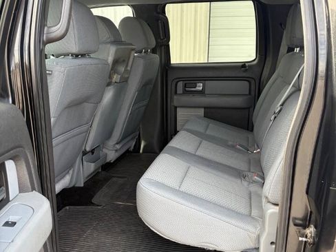 Used 2014 Ford F150 XLT w/ Equipment Group 302A Luxury AWD/4WD image 8