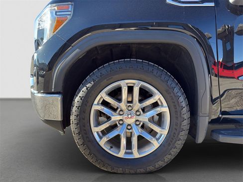 Used 2022 GMC Sierra 1500 SLT image 5