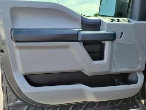 Used 2020 Ford F150 XL w/ Equipment Group 101A Mid AWD/4WD image 6