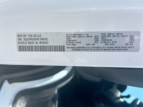 Used 2024 RAM ProMaster 2500 w/ Safety Group FWD image 28