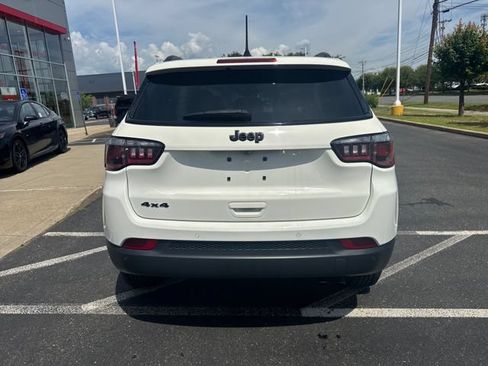 Used 2019 Jeep Compass Sport AWD/4WD image 4
