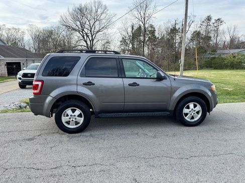 Used 2012 Ford Escape XLT image 4