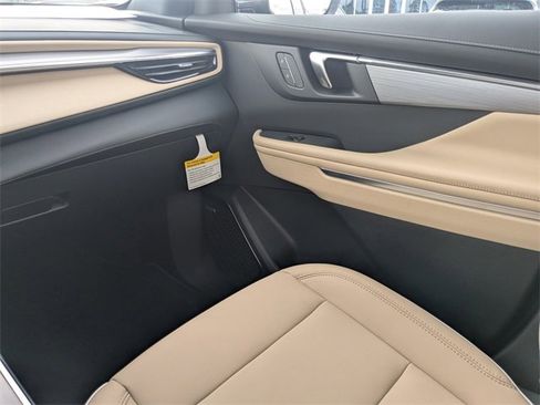 New 2026 Buick Enclave Preferred w/ Power Package image 21