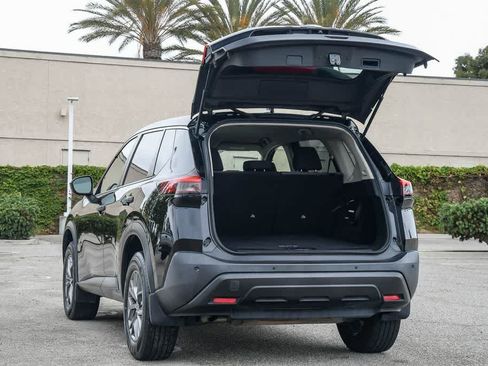Used 2021 Nissan Rogue S FWD image 26