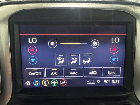 Used 2019 Chevrolet Silverado 1500 LT w/ True North Edition AWD/4WD image 32