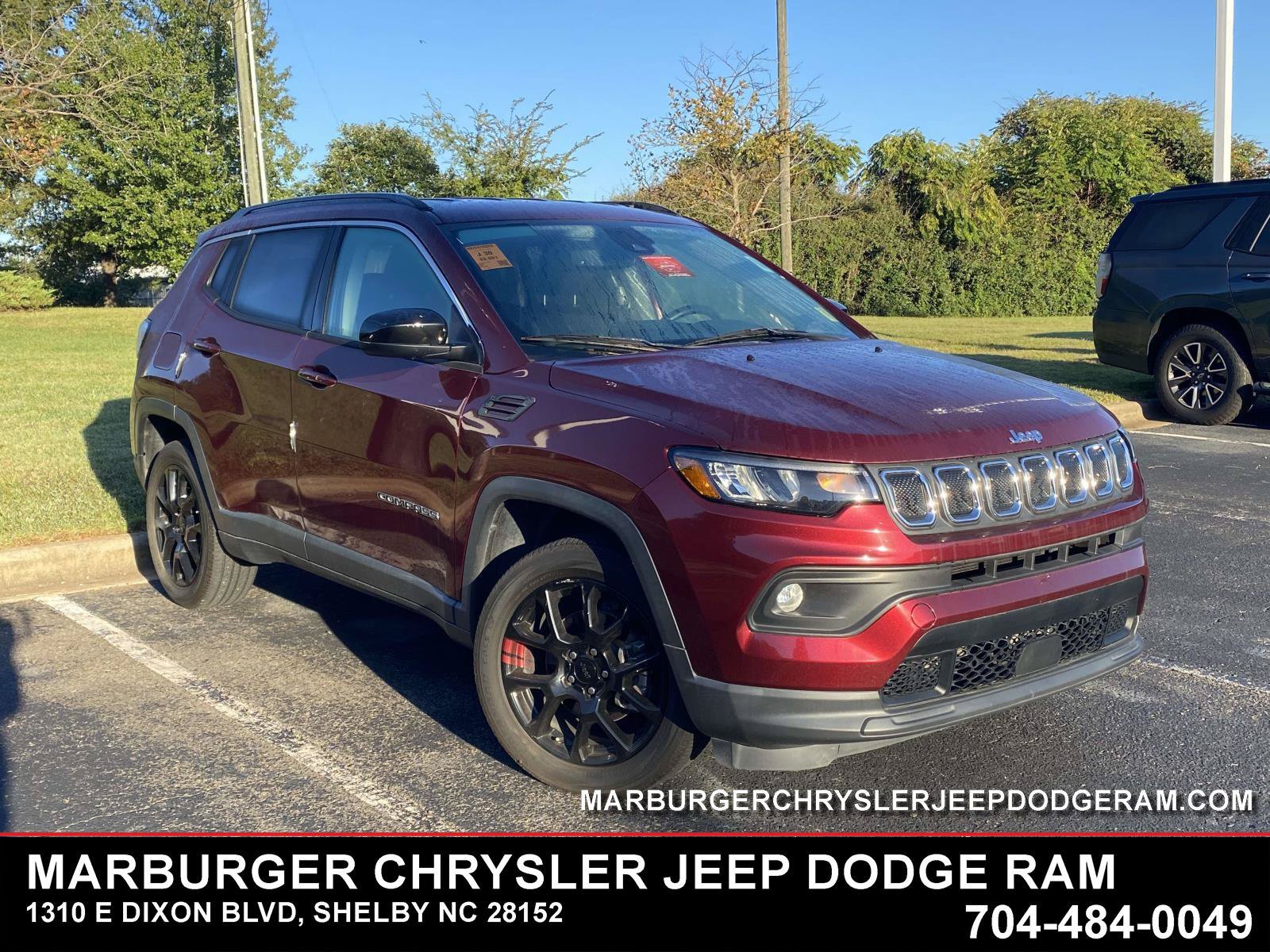 Used 2022 Jeep Compass Latitude AWD/4WD image 1