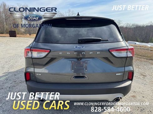 Used 2020 Ford Escape SE image 6