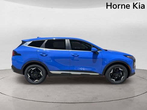 New 2026 Kia Sportage EX FWD image 3