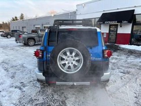 Used 2007 Toyota FJ Cruiser 4WD image 5