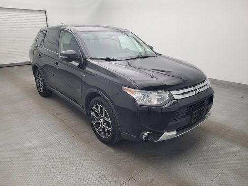 Used 2015 Mitsubishi Outlander GT image 13