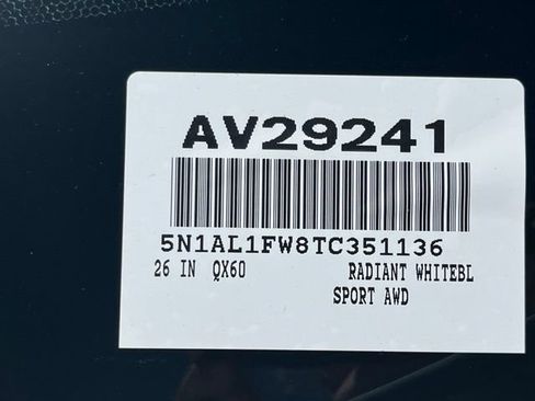 Certified 2026 INFINITI QX60 Sport w/ Dark Cargo Package AWD/4WD image 37