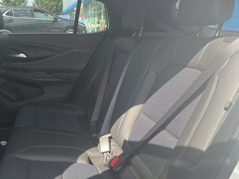 Used 2025 Buick Envista Preferred FWD image 15