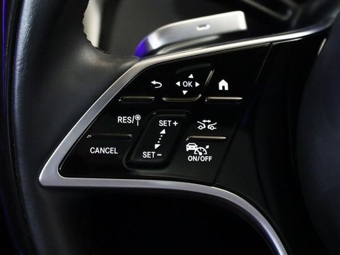 Used 2024 Mercedes-Benz S 580e S 580e image 4