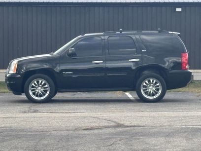 Used 2011 GMC Yukon SLT w/ SLT-2 Equipment Package