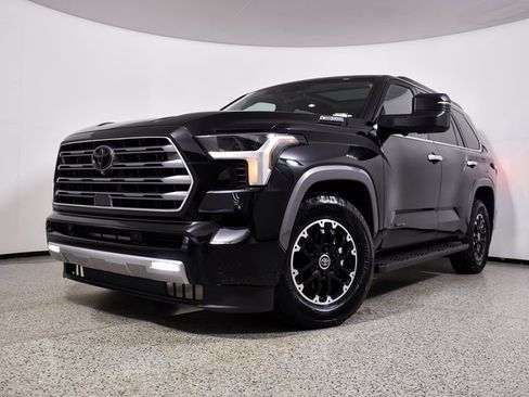 Used 2023 Toyota Sequoia Limited w/ TRD Off-Road Package image 2