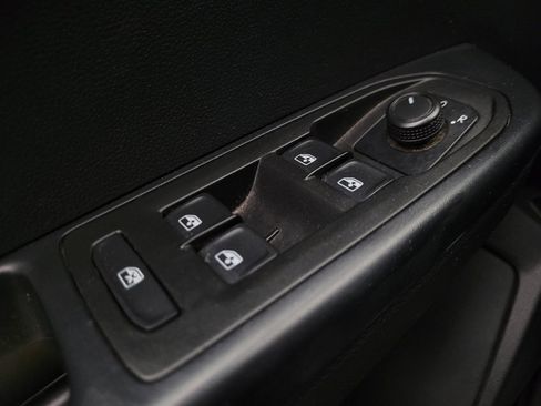 Used 2024 Volkswagen Taos S FWD image 27