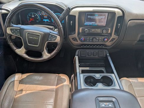 Used 2017 GMC Sierra 1500 Denali w/ Denali Ultimate Package AWD/4WD image 6