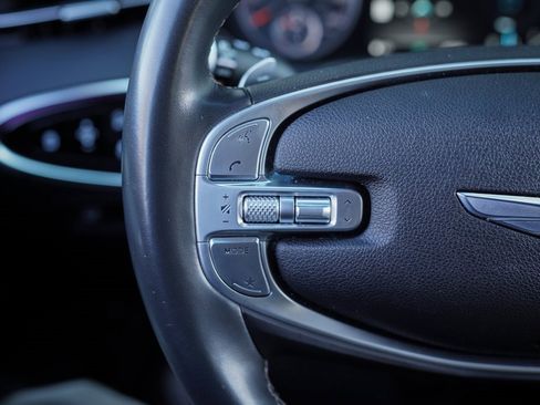 Used 2023 Genesis GV70 2.5T Select image 29