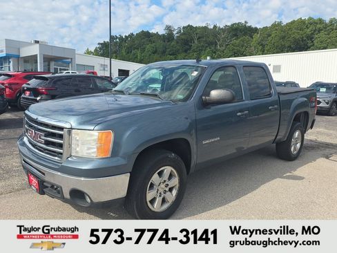 Used 2012 GMC Sierra 1500 SLE w/ Power Tech Package AWD/4WD image 4
