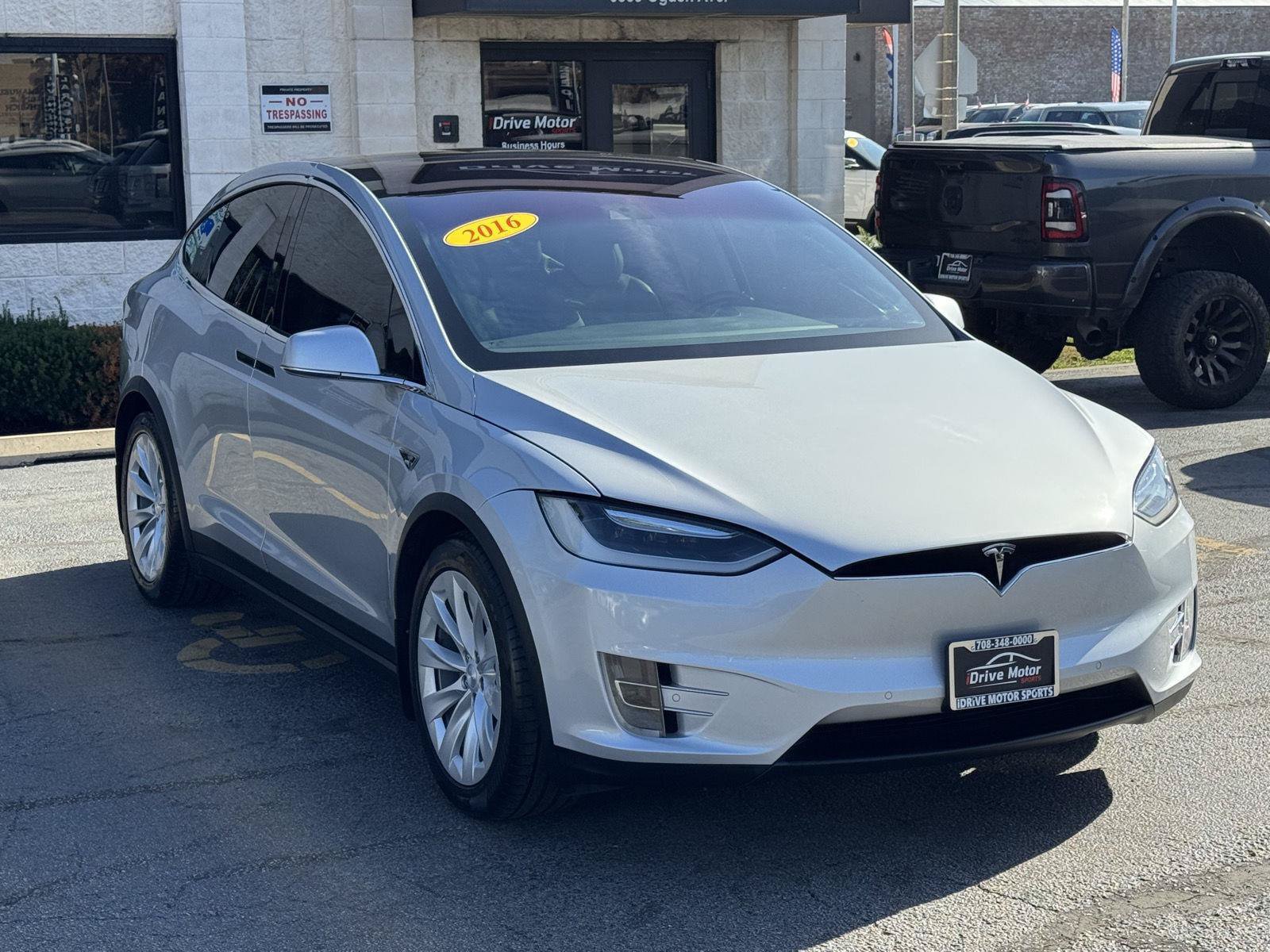 Used 2016 Tesla Model X 90D AWD/4WD image 14