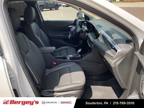 Certified 2024 Buick Encore GX Avenir w/ Avenir Technology Package FWD image 32
