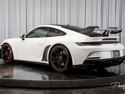 Used 2022 Porsche 911 GT3 image 11