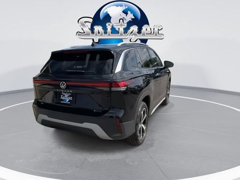 New 2026 Volkswagen Tiguan SE AWD/4WD image 7
