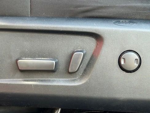 Used 2018 Toyota Tundra SR5 image 27