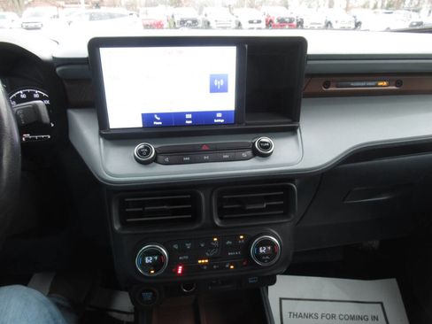 Used 2022 Ford Maverick Lariat w/ Lariat Luxury Package image 29