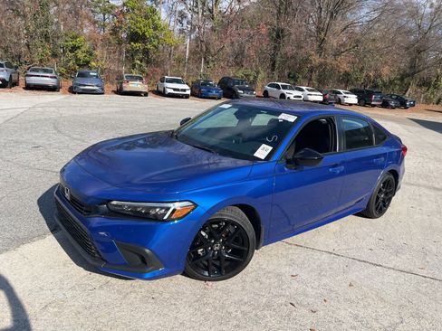 Used 2024 Honda Civic Sport image 4