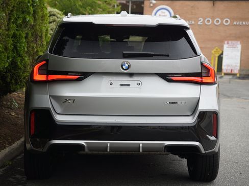 Used 2026 BMW X1 xDrive28i AWD/4WD image 6