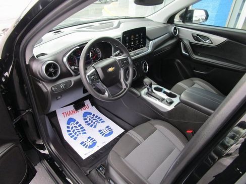 Certified 2024 Chevrolet Blazer LT w/ Convenience Package image 25