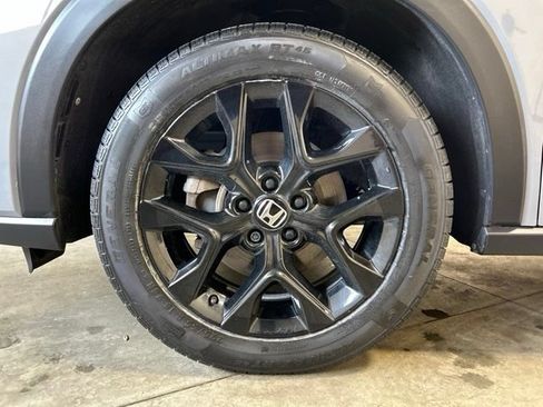 Certified 2025 Honda HR-V Sport image 11