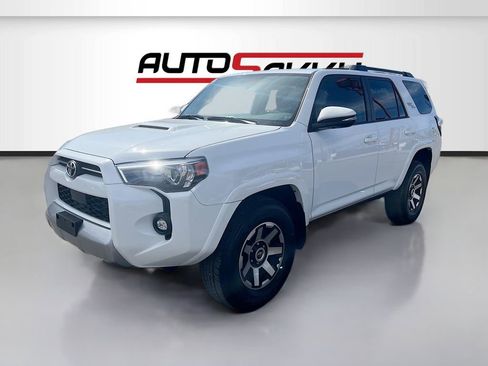 Used 2024 Toyota 4Runner TRD Off-Road Premium w/ Moonroof Package image 3