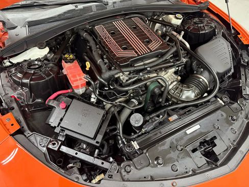 Used 2020 Chevrolet Camaro ZL1 image 41