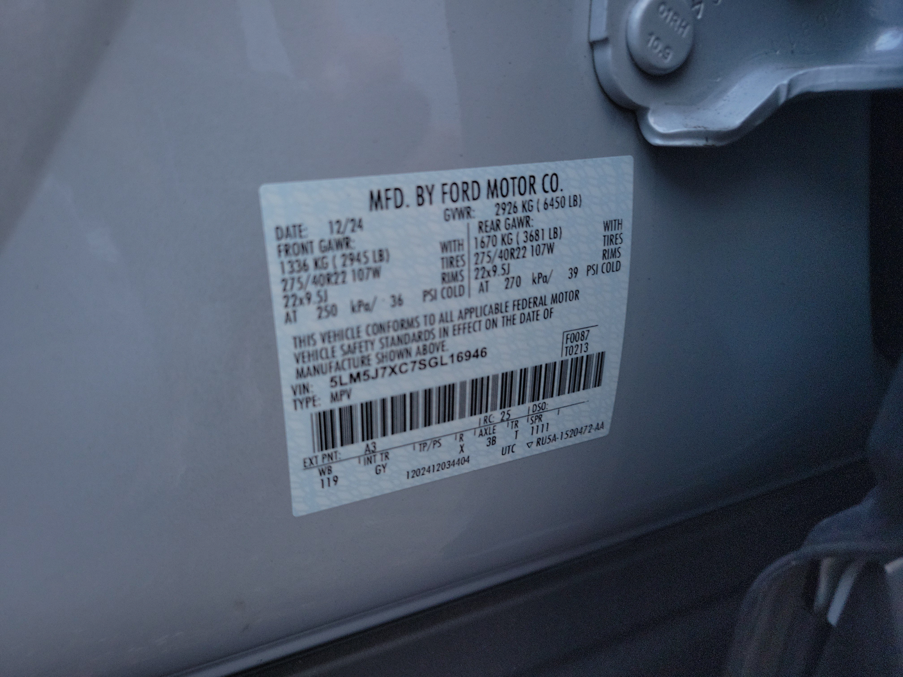 Used 2025 Lincoln Aviator Reserve w/ Equipment Group 201A AWD/4WD image 33